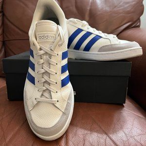 adidas Grand Court SE shoes